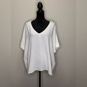 Zenana White V-Neck Flowy Top – XL